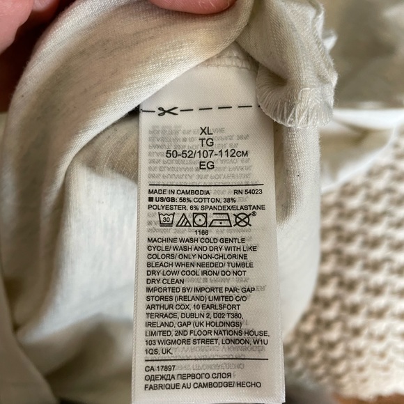 Men’s Banana Republic Bundle - Picture 3 of 7